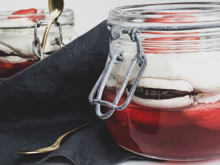 C0A8B636-3FCD-4EA4-9ED8-250AAE7F99C2