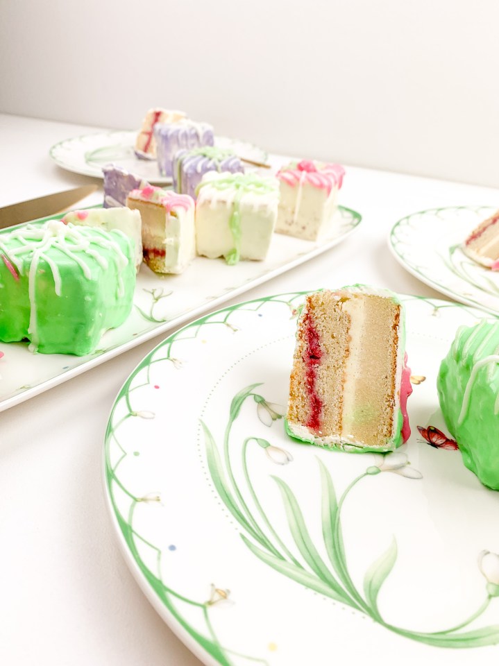 CA19B25C-6F8B-43C6-A59A-849B4850B800